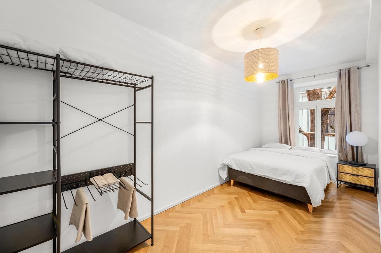 Vienna Chic Residences #Suite 12 ภายนอก รูปภาพ